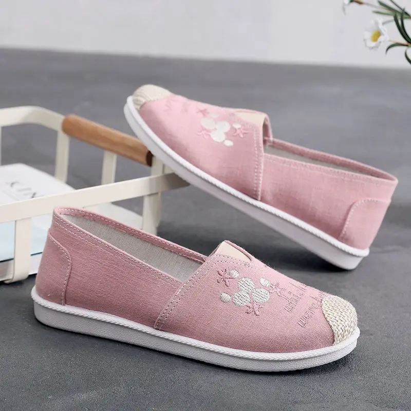 Kawaii instapper met ronde neu - Espadrille Slip On recensie en prijs